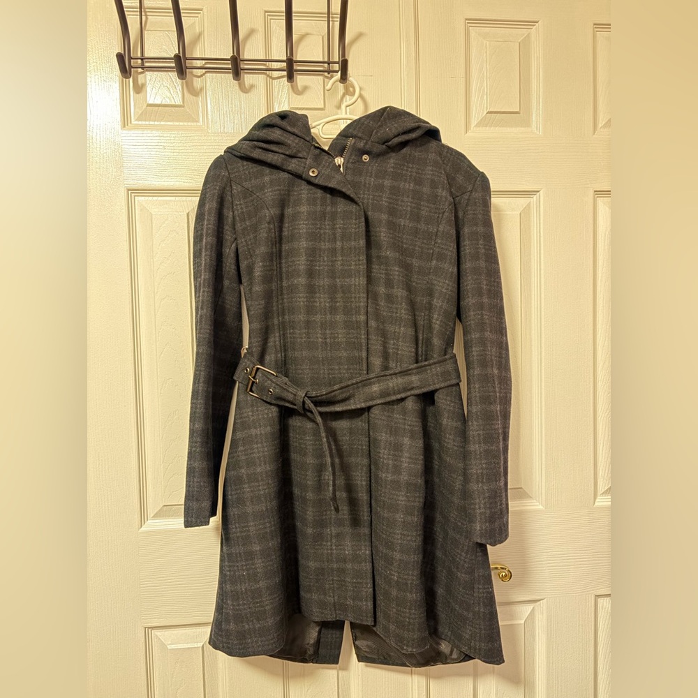 Costa Blanca Black Hooded Coat (size 8)
